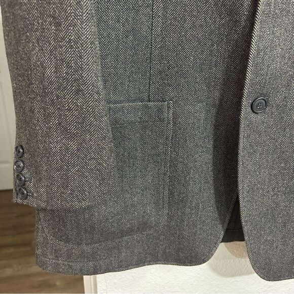 Faconnable Men’s 100% Wool Sport Coat Jacket Blazer Herringbone Gray Sz L - Picture 2 of 16
